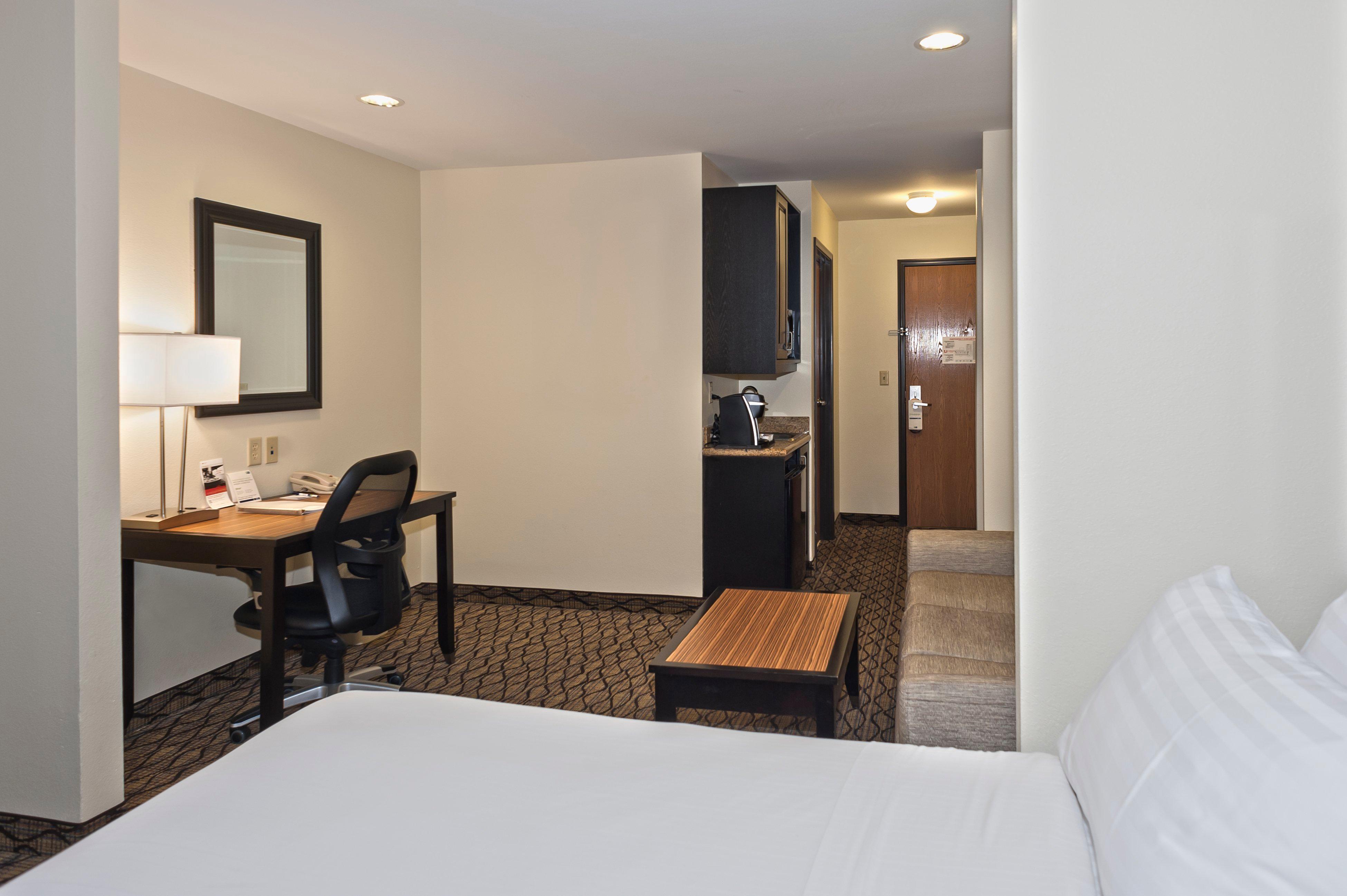 Express & By Ihg 2* Chanhassen