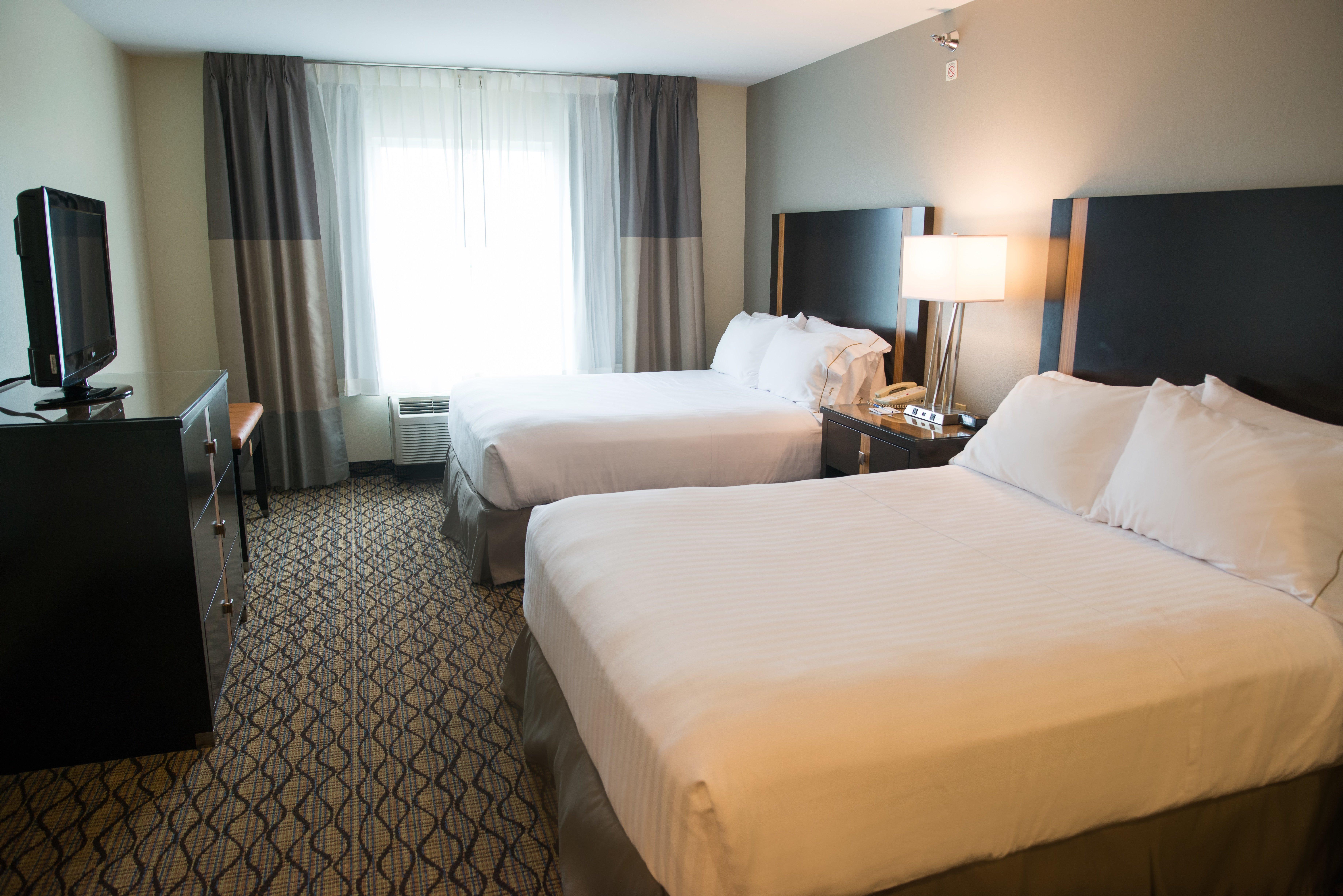 Express & By Ihg Hotel 2*