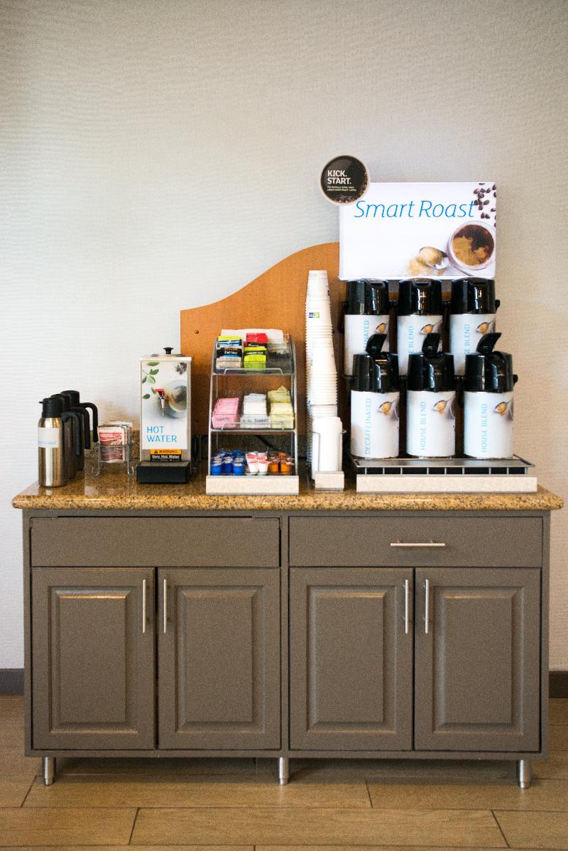 Express & By Ihg Hotel Chanhassen
